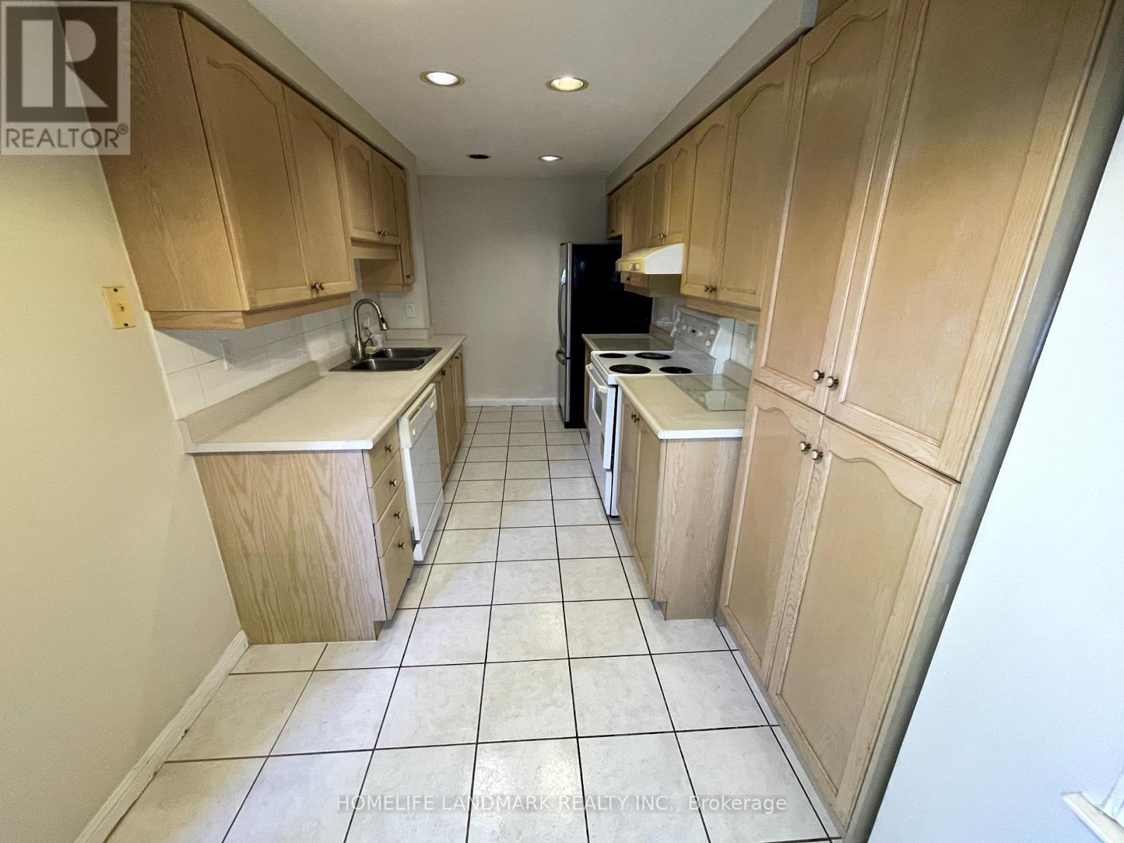 726 - 1881 Mcnicoll Avenue, Toronto, Ontario  M1V 5M2 - Photo 14 - E12454639