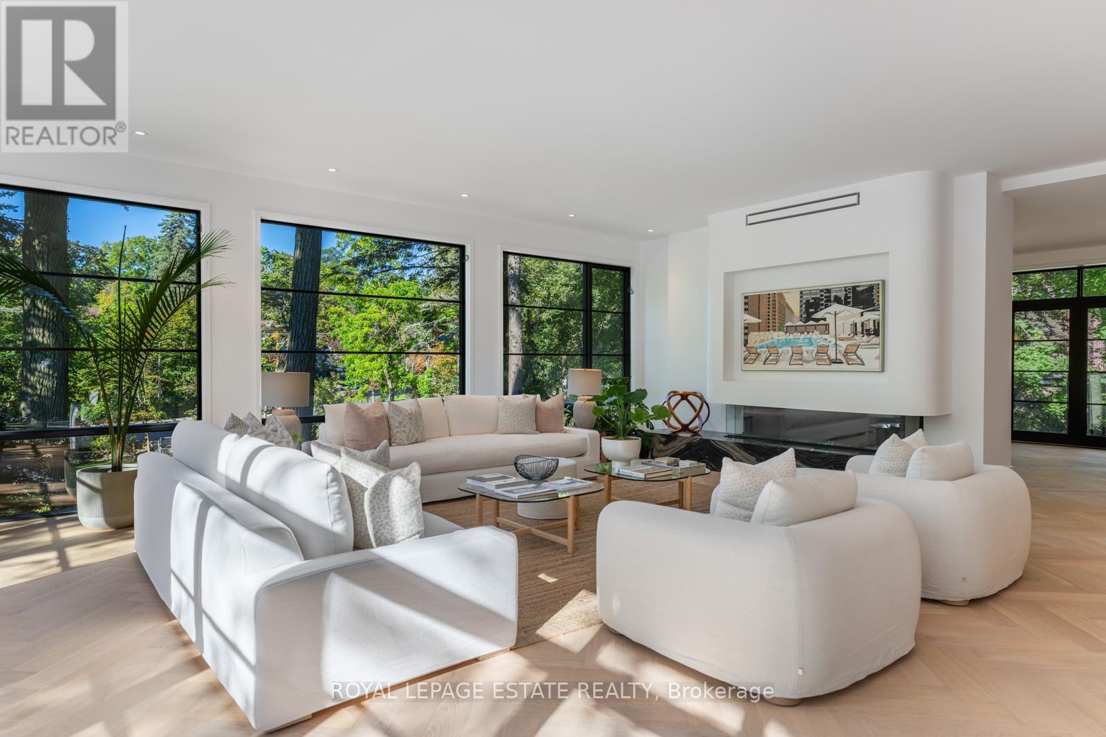 8 Crown Park Road, Toronto, Ontario  M4E 1J9 - Photo 18 - E12454647