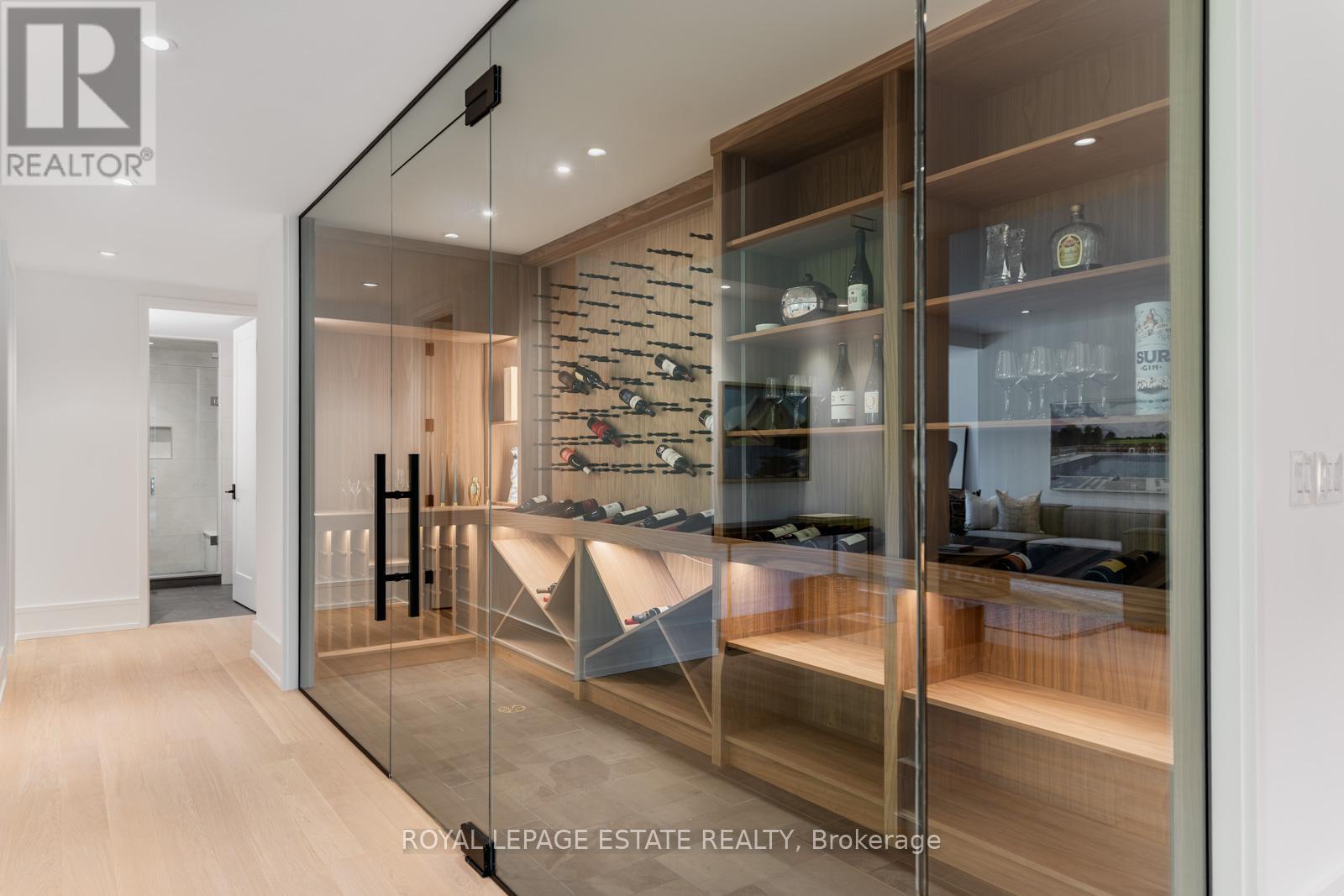 8 Crown Park Road, Toronto, Ontario  M4E 1J9 - Photo 38 - E12454647