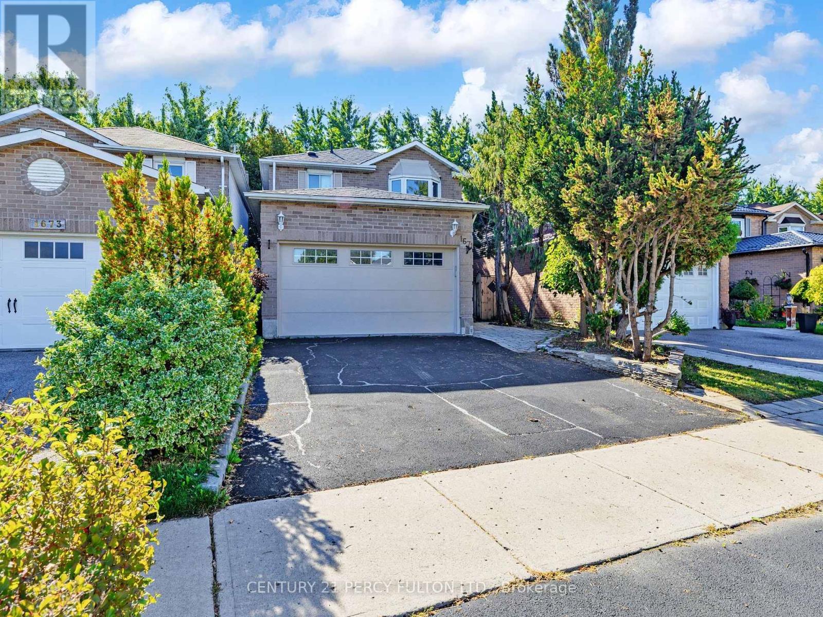 1671 PORTLAND COURT, Pickering, Ontario