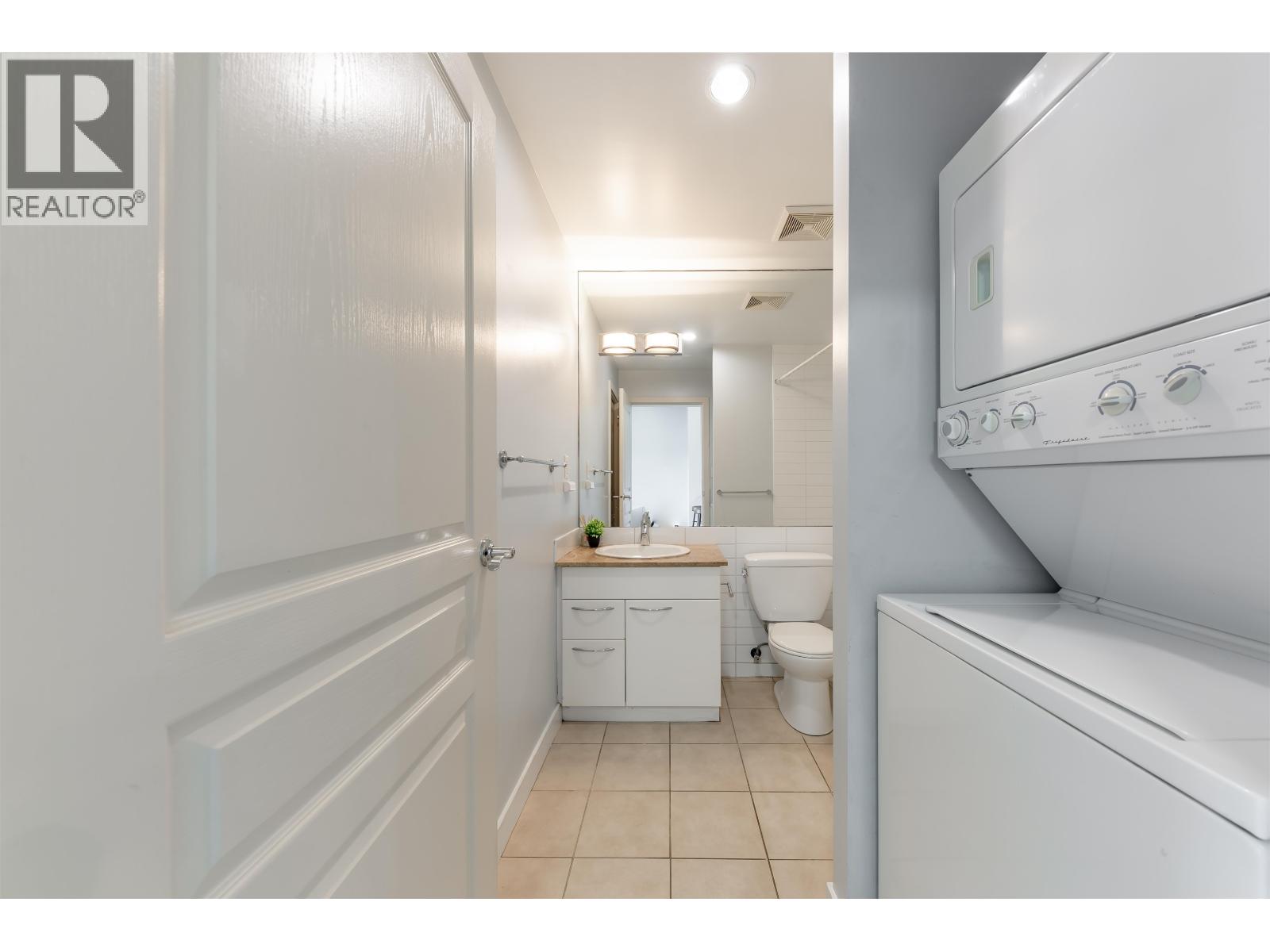 210 4028 Knight Street, Vancouver, British Columbia  V5N 5Y8 - Photo 12 - R3043628