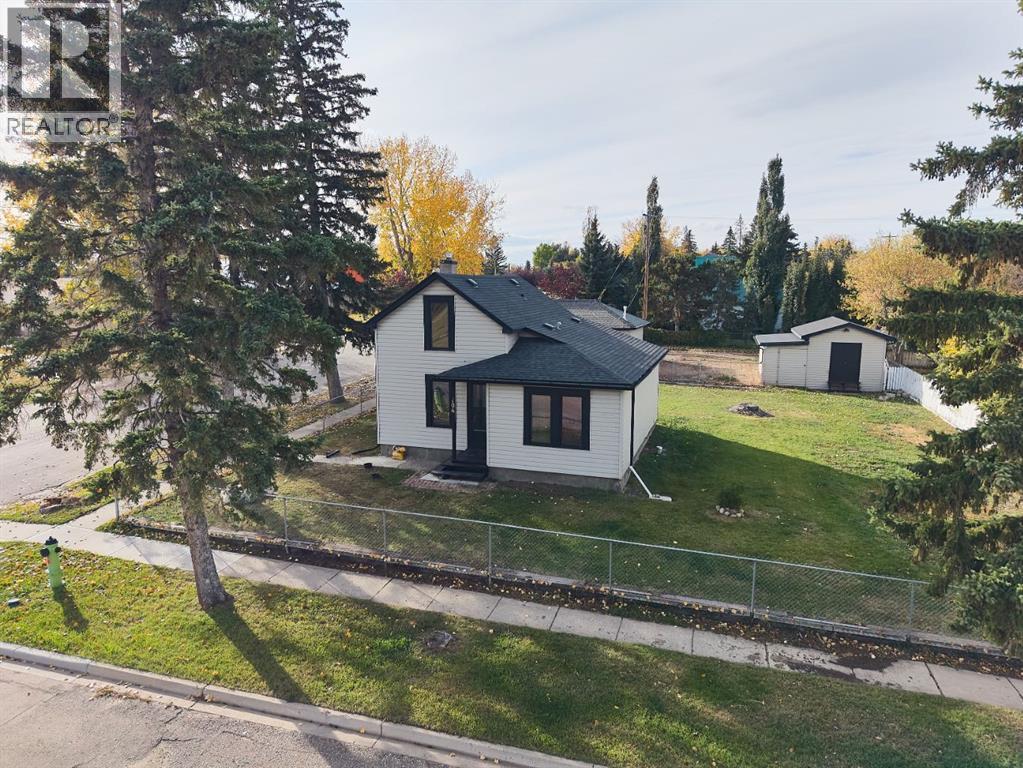 106 Allison Street, Acme, Alberta  T0M 0A0 - Photo 1 - A2257756