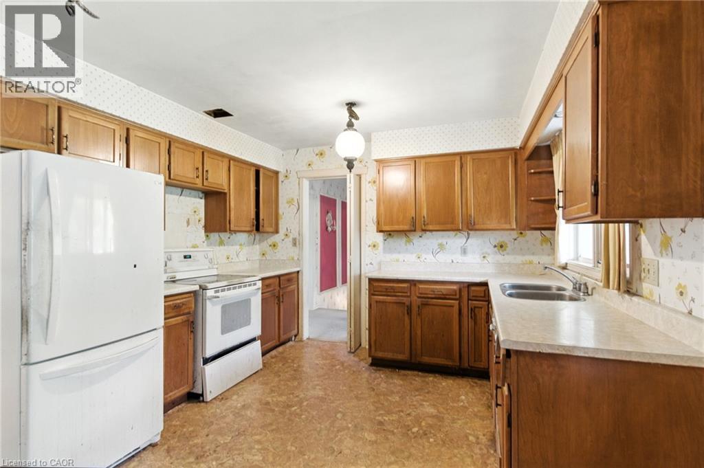 55 Overdale Avenue, Waterdown, Ontario  L9H 7G8 - Photo 8 - 40777915