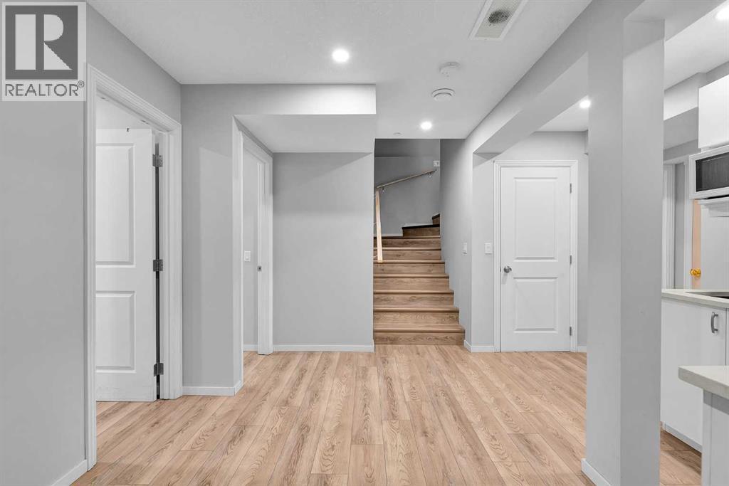106 Lucas Crescent Nw, Calgary, Alberta  T3P 1M6 - Photo 38 - A2263068