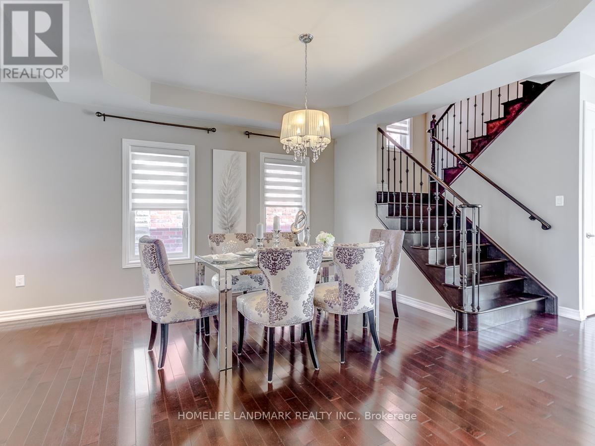 137 Alpaca Drive, Richmond Hill, Ontario  L4E 0R2 - Photo 4 - N12454598
