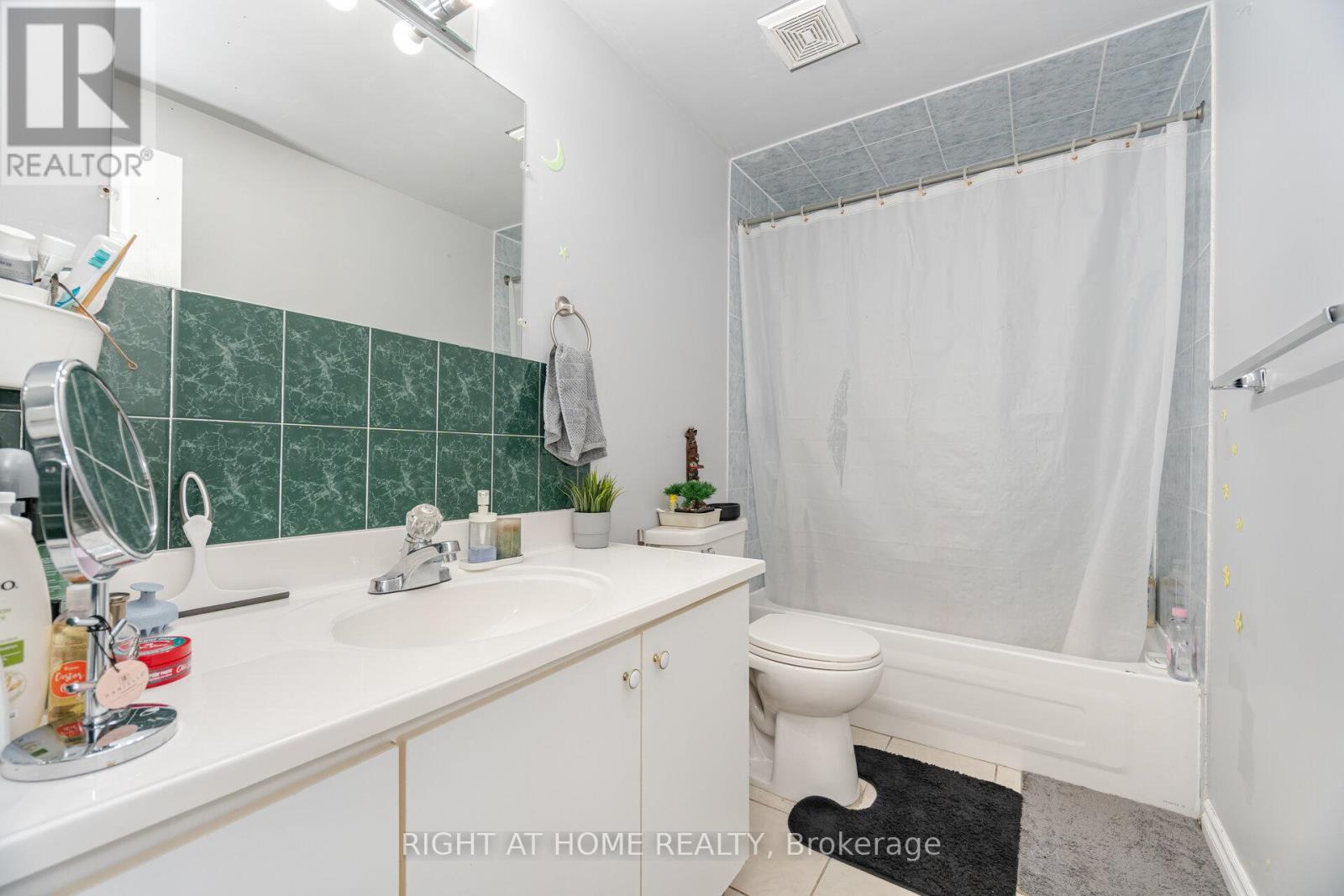 20 Erla Court, Markham, Ontario  L3S 3B3 - Photo 39 - N12454612