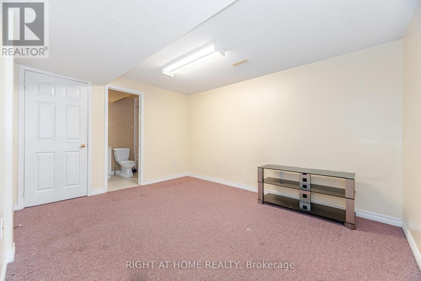 20 Erla Court, Markham, Ontario  L3S 3B3 - Photo 40 - N12454612