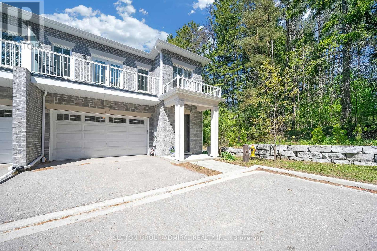 74 Old Bloomington Road, Aurora, Ontario  L4G 0M2 - Photo 1 - N12454643