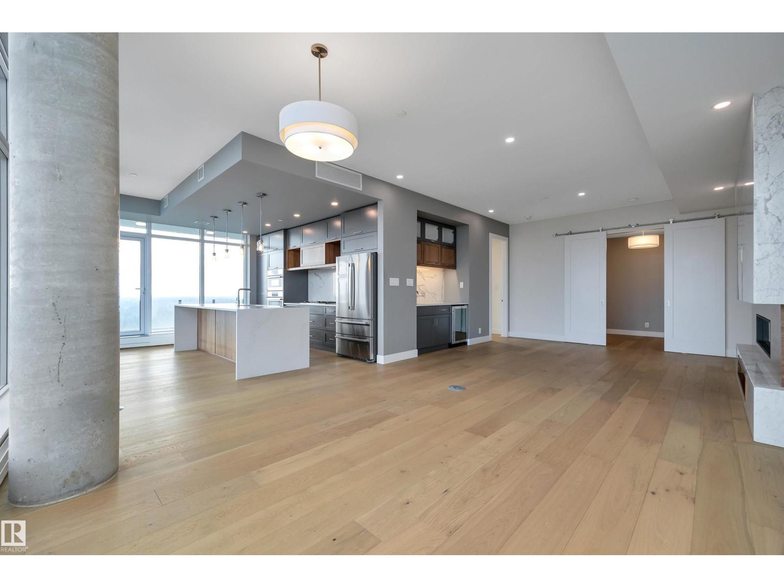 #1304 14105 West Block Dr Nw, Edmonton, Alberta  T5N 1L5 - Photo 2 - E4461499