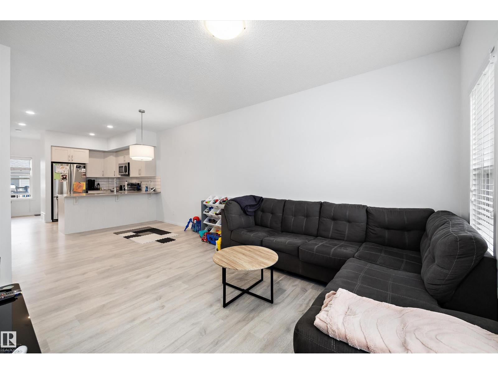 4317 Cooke Ln Sw, Edmonton, Alberta  T6W 4M7 - Photo 5 - E4461500