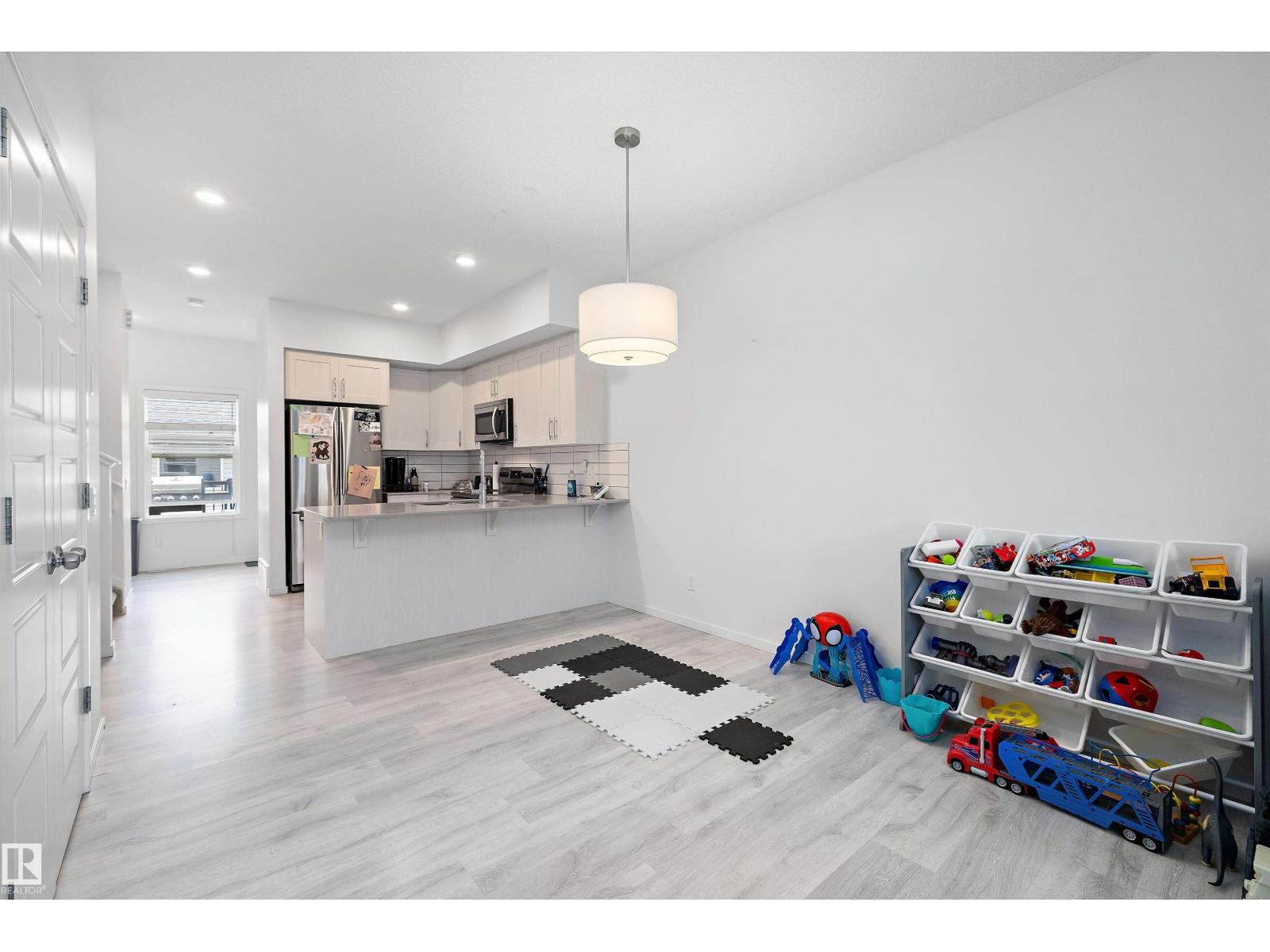 4317 Cooke Ln Sw, Edmonton, Alberta  T6W 4M7 - Photo 8 - E4461500