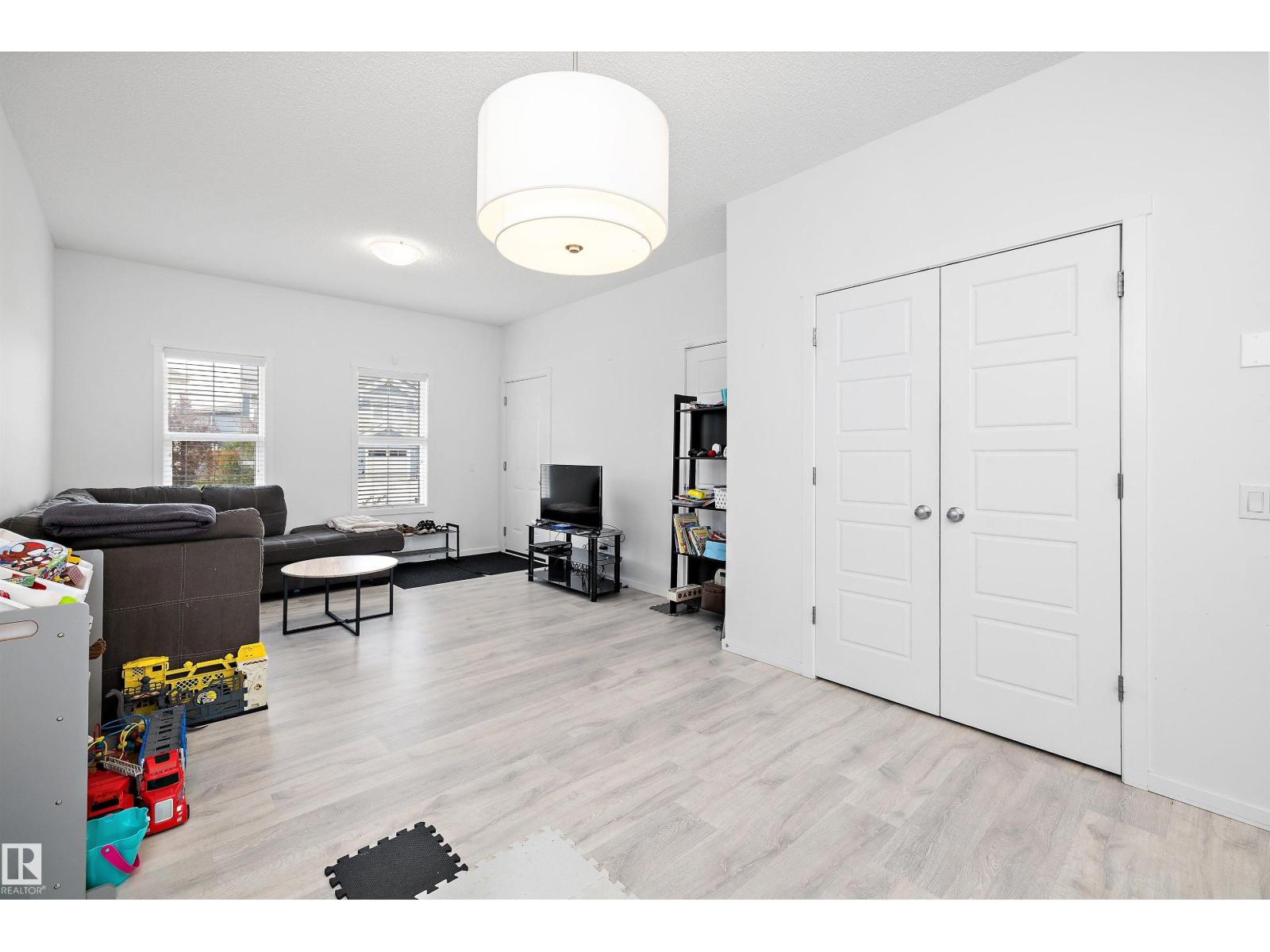 4317 Cooke Ln Sw, Edmonton, Alberta  T6W 4M7 - Photo 9 - E4461500