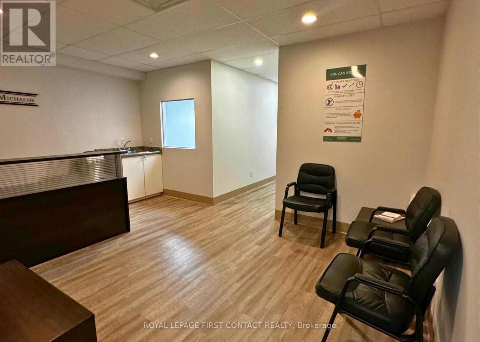 005 - 125 Bell Farm Road, Barrie, Ontario  L4M 6L2 - Photo 4 - S12454603