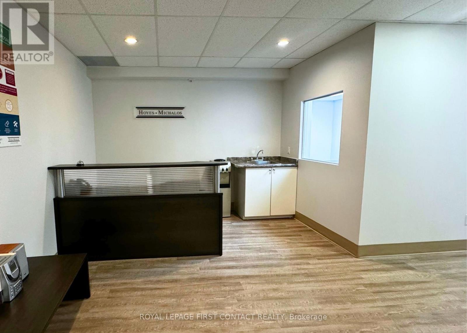 005 - 125 Bell Farm Road, Barrie, Ontario  L4M 6L2 - Photo 6 - S12454603