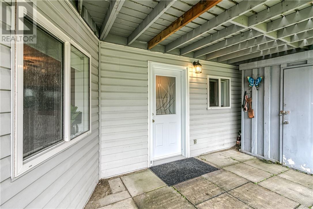 3510 Hwy 69 N, Val Caron, Ontario  P3N 1R9 - Photo 20 - 2124858