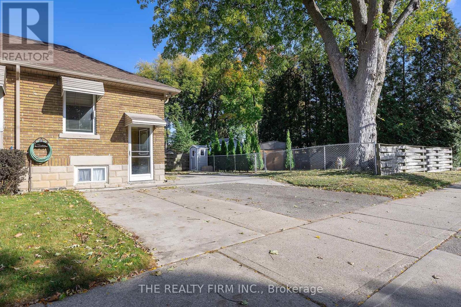 17 Maud Street, London South, Ontario  N5Z 2Y2 - Photo 27 - X12453692