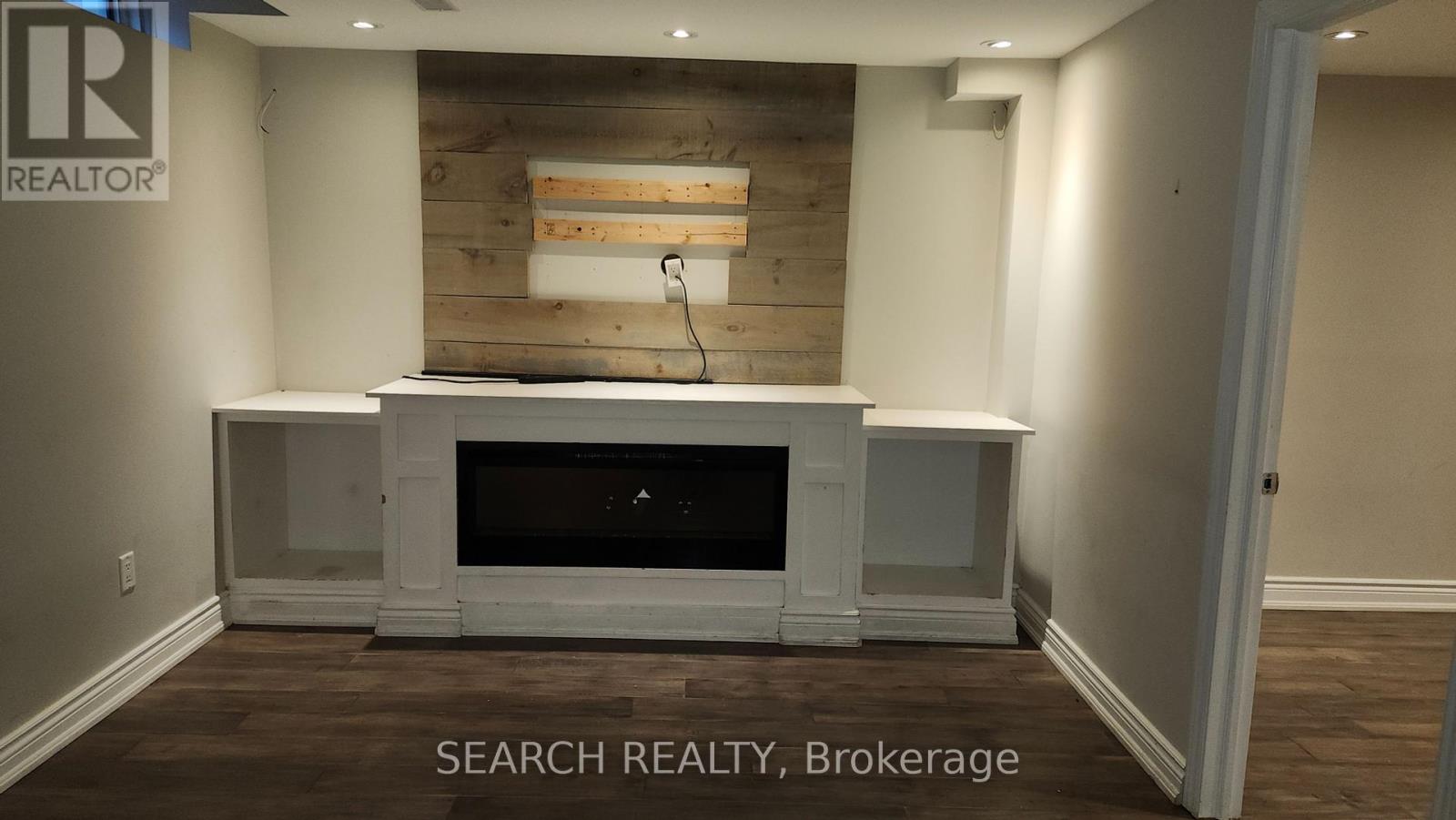 Basement - 3492 Fountain Park Avenue W, Mississauga, Ontario  L5M 7E5 - Photo 4 - W12454601