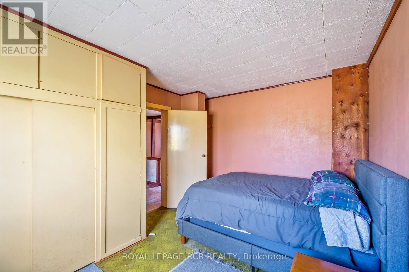 19726 Airport Road, Caledon, Ontario  L7K 0A3 - Photo 10 - W12454631