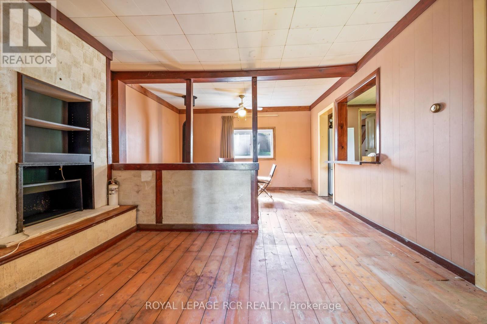 19726 Airport Road, Caledon, Ontario  L7K 0A3 - Photo 11 - W12454631