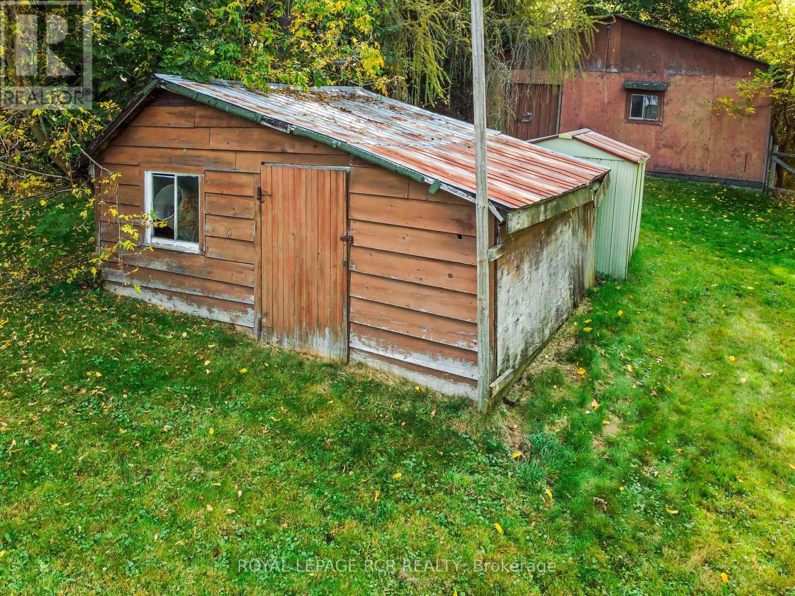 19726 Airport Road, Caledon, Ontario  L7K 0A3 - Photo 25 - W12454631