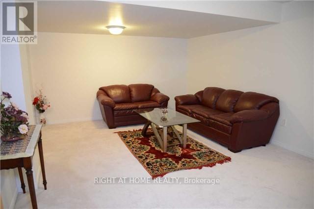 5016 Oscar Peterson Boulevard, Mississauga, Ontario  L5M 7W3 - Photo 22 - W12454661