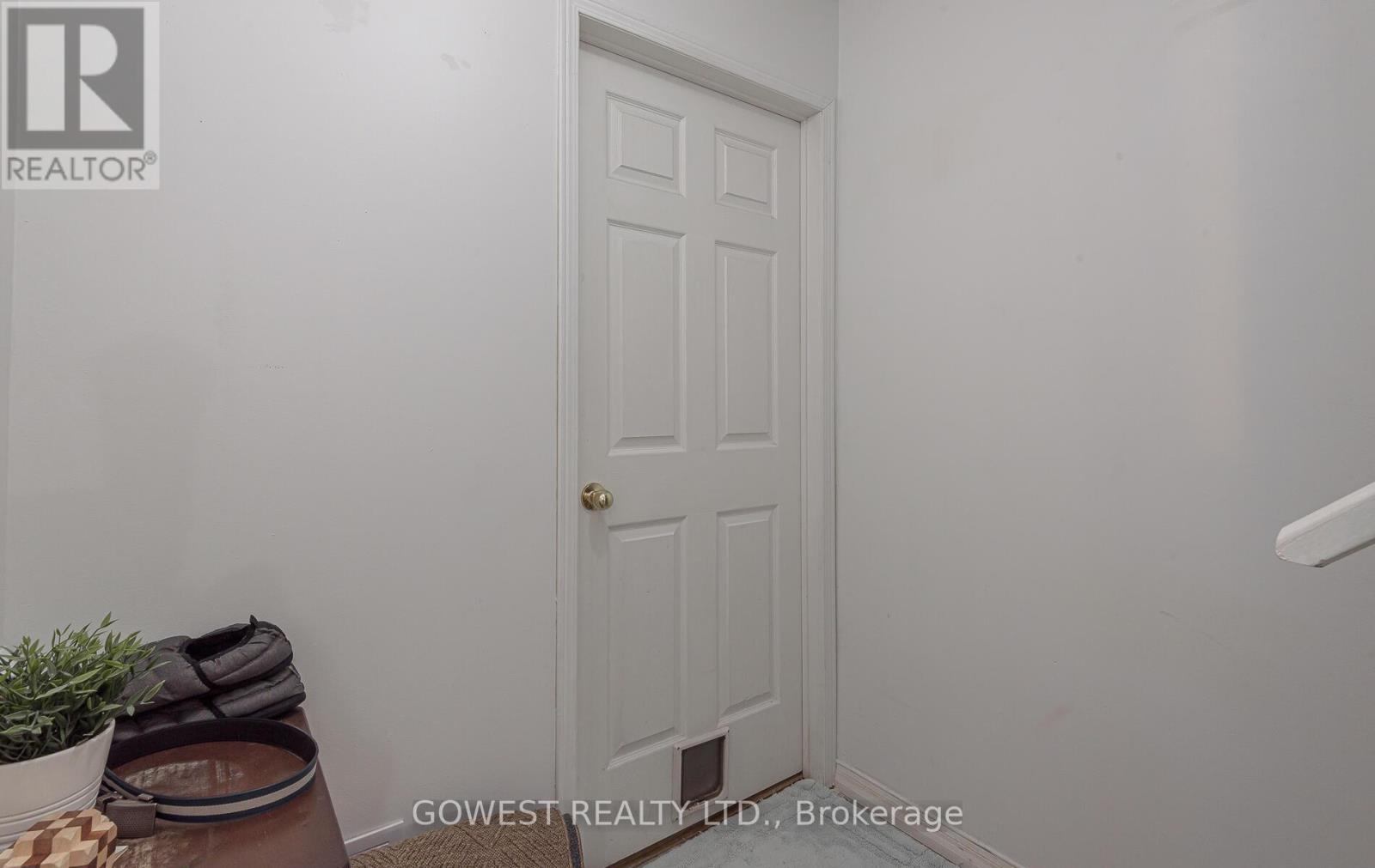 B - 1538 Dupont Street, Toronto, Ontario  M6P 4G7 - Photo 21 - W12454666