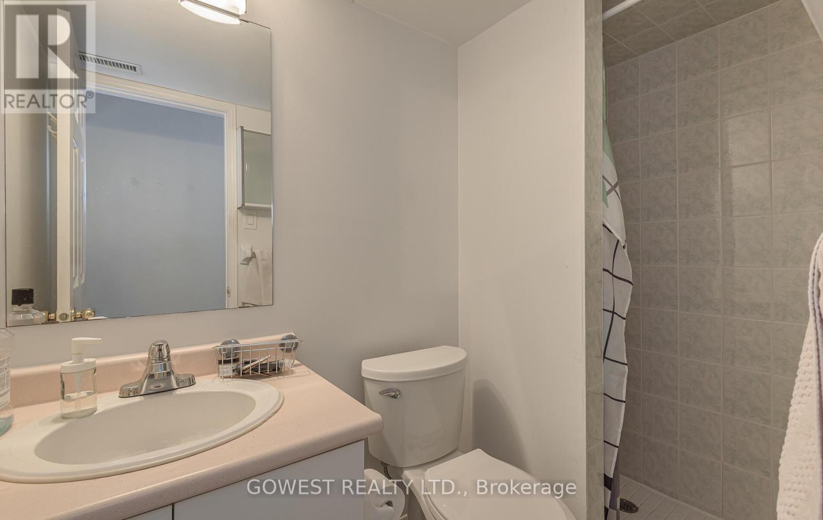 B - 1538 Dupont Street, Toronto, Ontario  M6P 4G7 - Photo 25 - W12454666