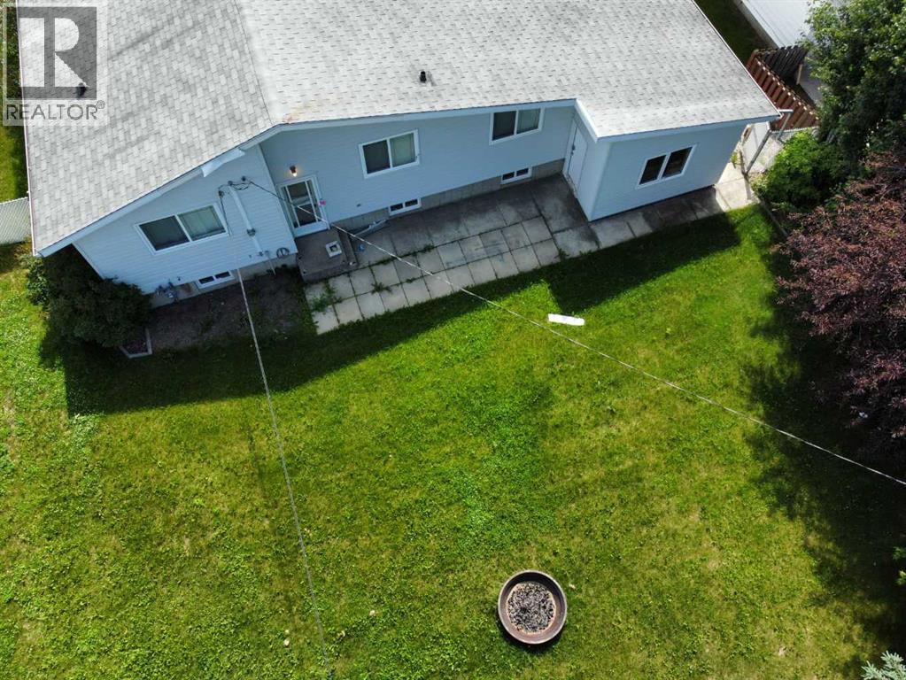 300 Hammond Drive, Fox Creek, Alberta  T0H 1P0 - Photo 44 - A2263460