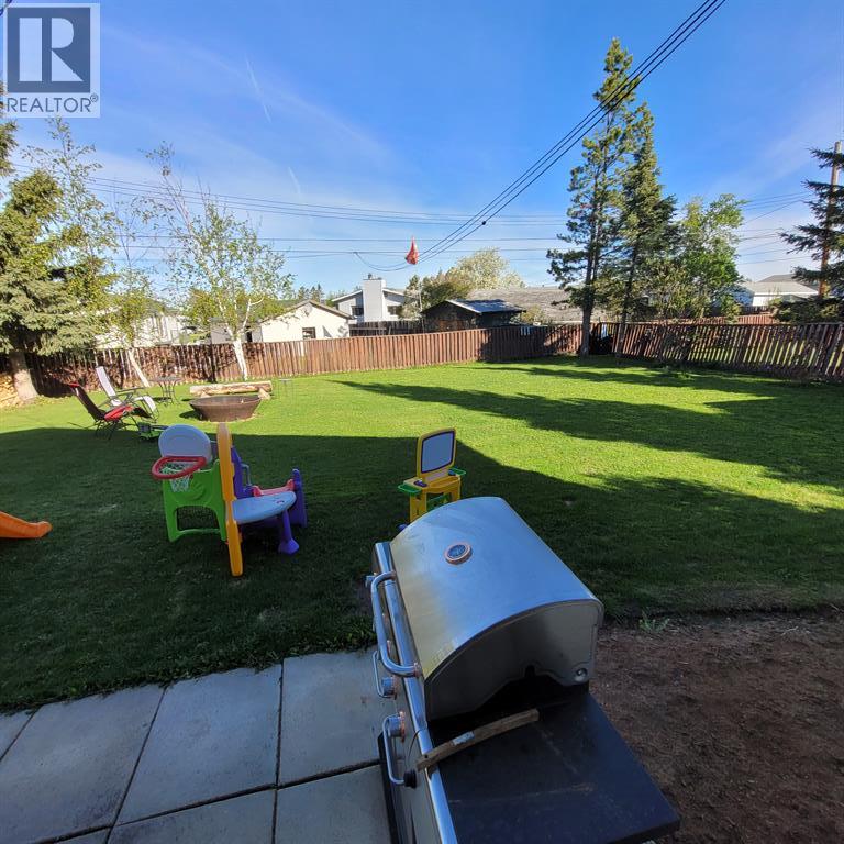 300 Hammond Drive, Fox Creek, Alberta  T0H 1P0 - Photo 46 - A2263460