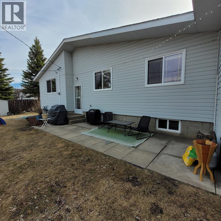 300 Hammond Drive, Fox Creek, Alberta  T0H 1P0 - Photo 49 - A2263460