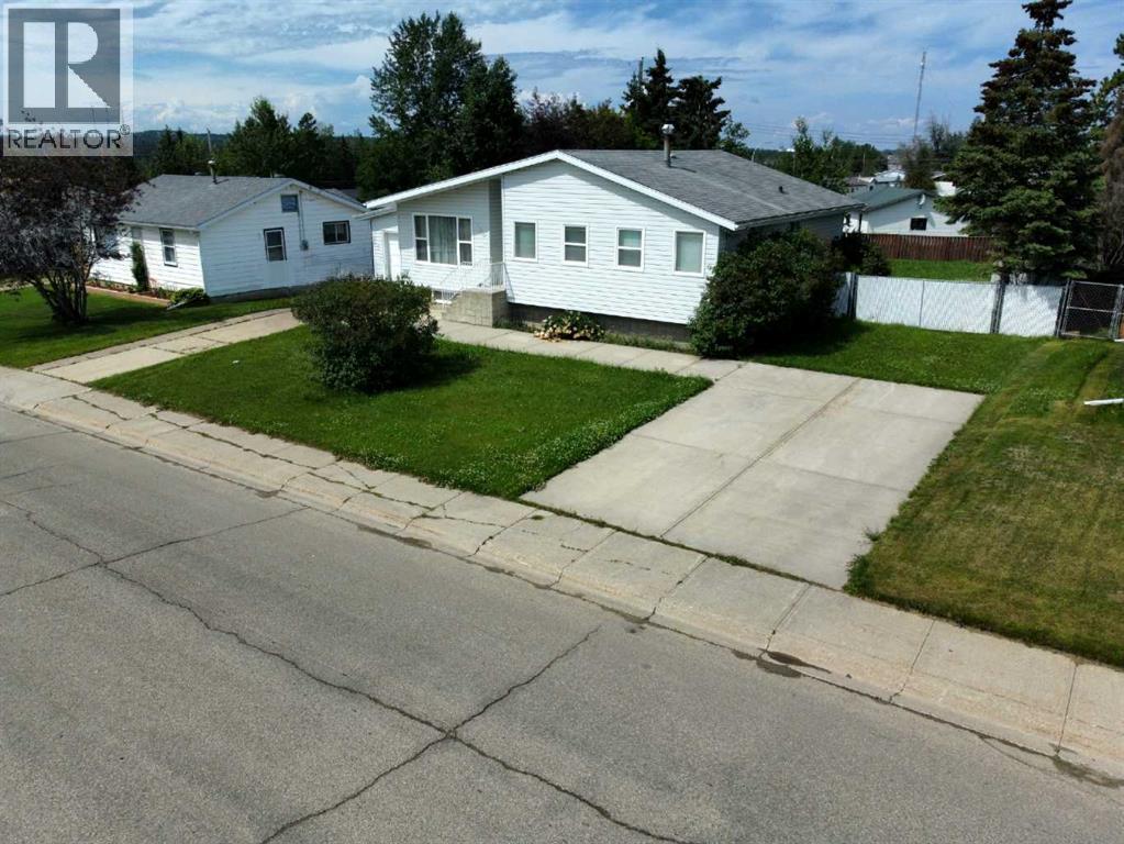 300 Hammond Drive, Fox Creek, Alberta  T0H 1P0 - Photo 50 - A2263460