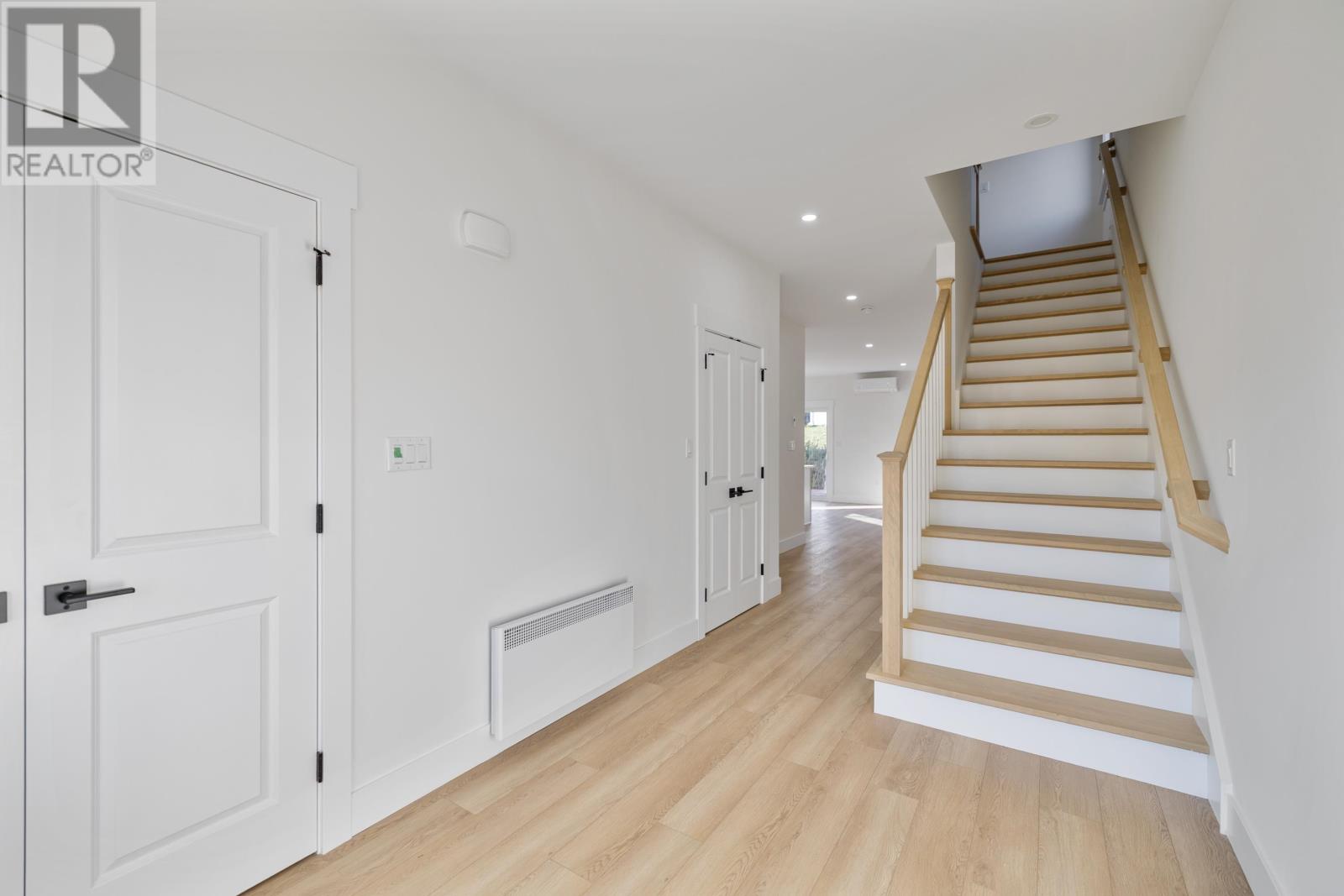 24 Hudson Avenue, Charlottetown, Prince Edward Island  C1E 3W2 - Photo 9 - 202525532