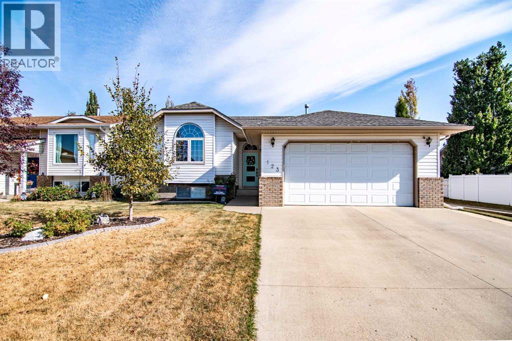 123 Robinson Crescent, Red Deer, Alberta  T4P 3P1 - Photo 1 - A2260816