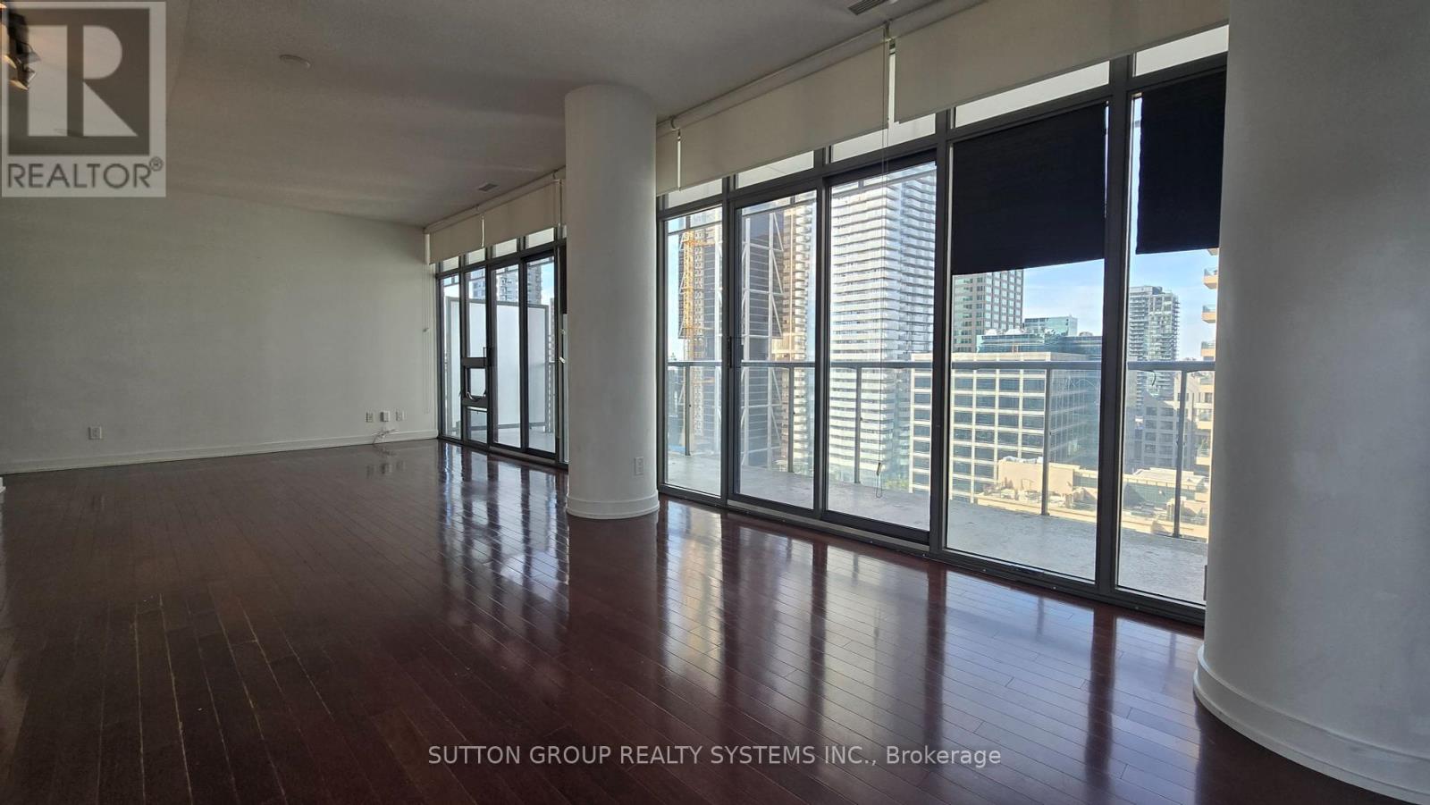 2211 - 33 Charles Street E, Toronto, Ontario  M4Y 0A2 - Photo 12 - C12454698