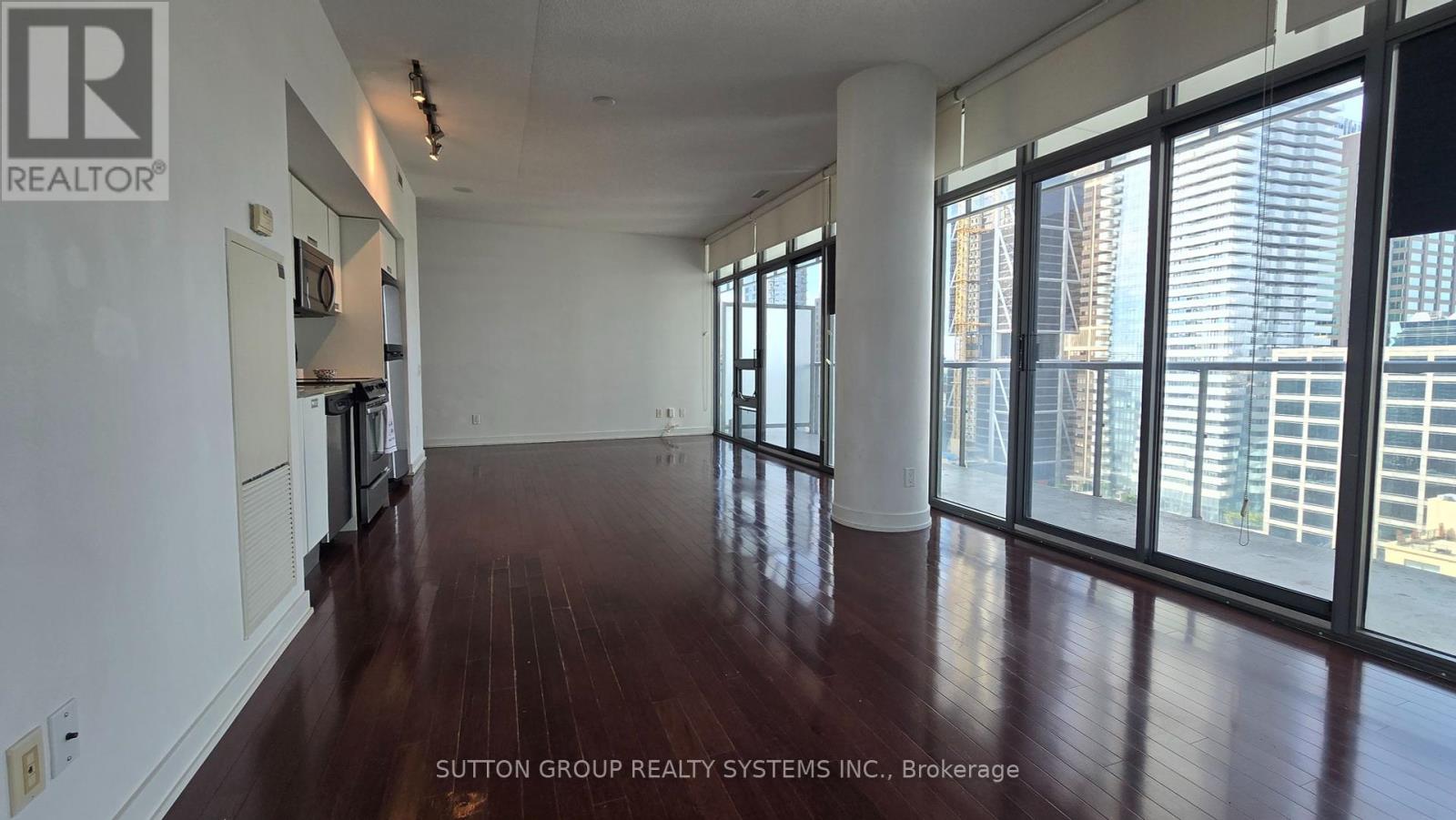 2211 - 33 Charles Street E, Toronto, Ontario  M4Y 0A2 - Photo 13 - C12454698