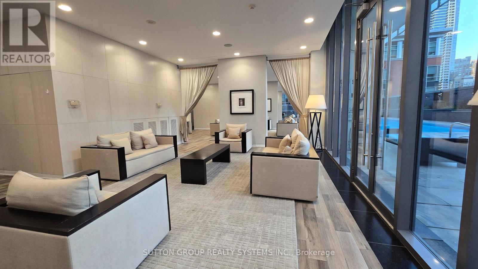2211 - 33 Charles Street E, Toronto, Ontario  M4Y 0A2 - Photo 29 - C12454698