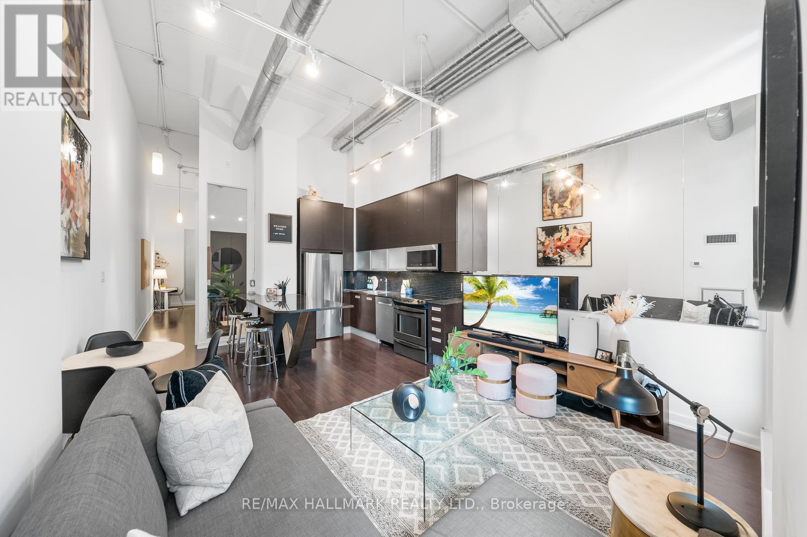 211 - 380 Macpherson Avenue, Toronto, Ontario  M4V 3E3 - Photo 9 - C12454757