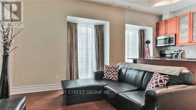 M10 - 539 Jarvis Street, Toronto, Ontario  M4Y 2H7 - Photo 3 - C12454761