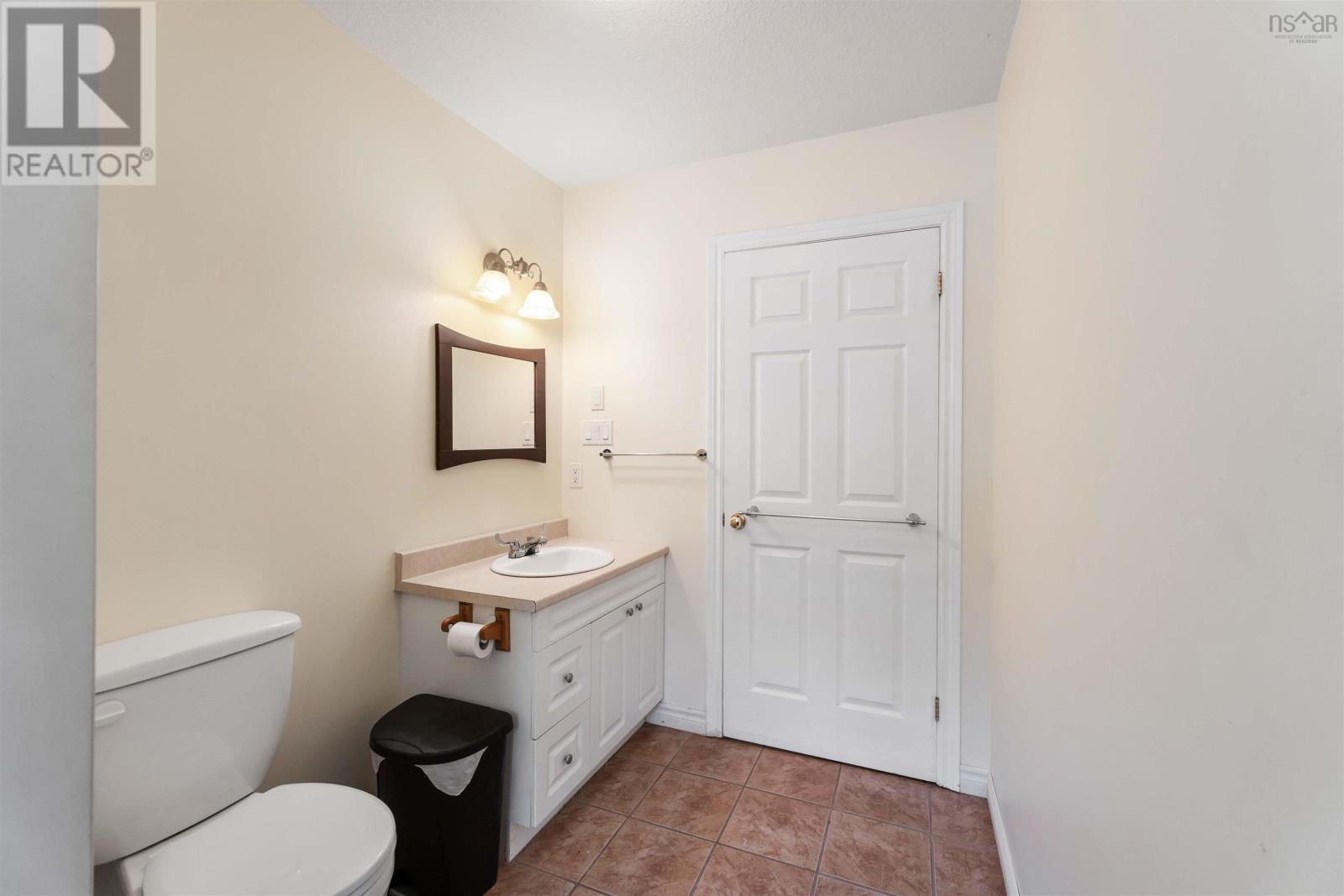 1119 Victoria Road, Aylesford, Nova Scotia  B0P 1C0 - Photo 11 - 202525526