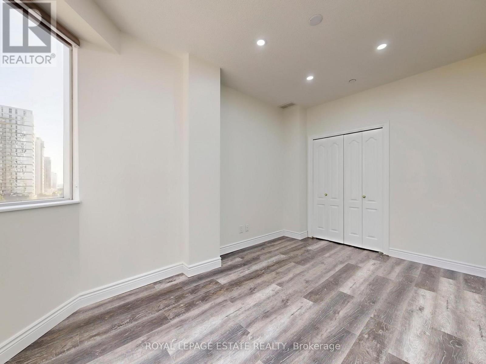 607 - 393 King Street W, Toronto, Ontario  M5V 3G8 - Photo 15 - C12454777