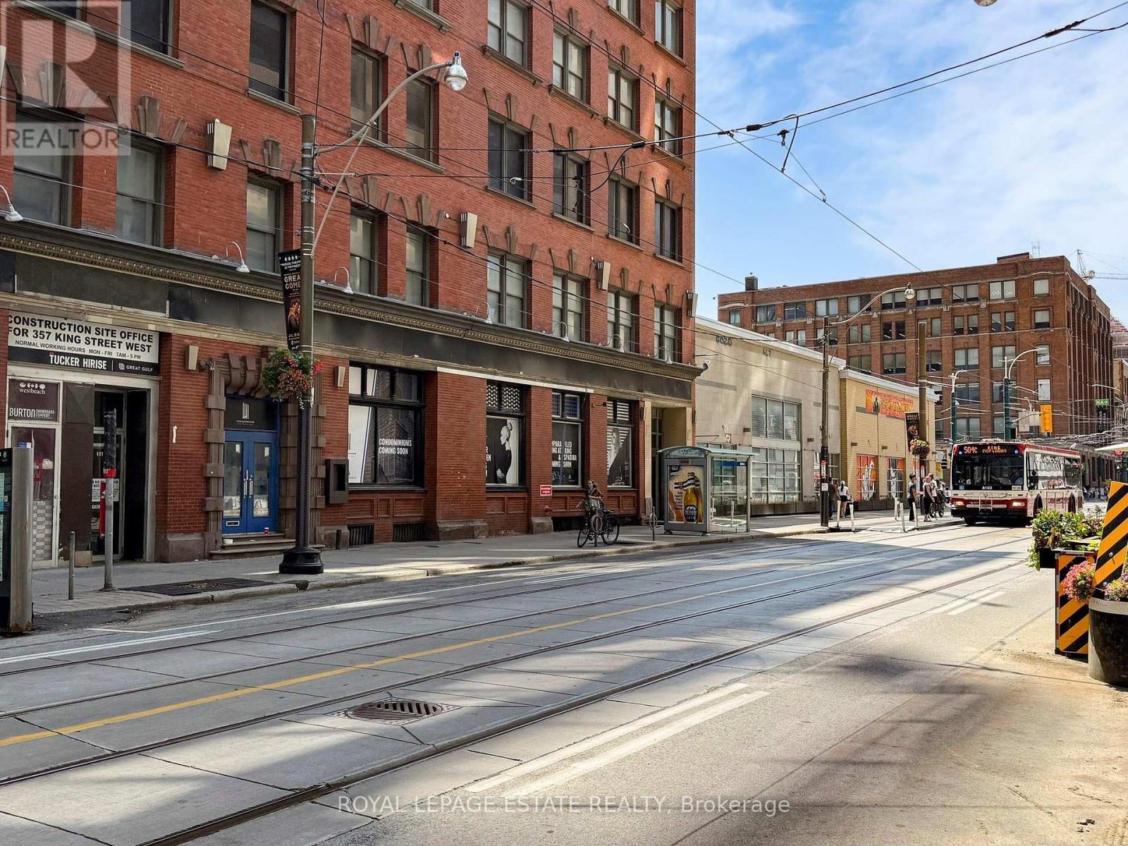 607 - 393 King Street W, Toronto, Ontario  M5V 3G8 - Photo 30 - C12454777