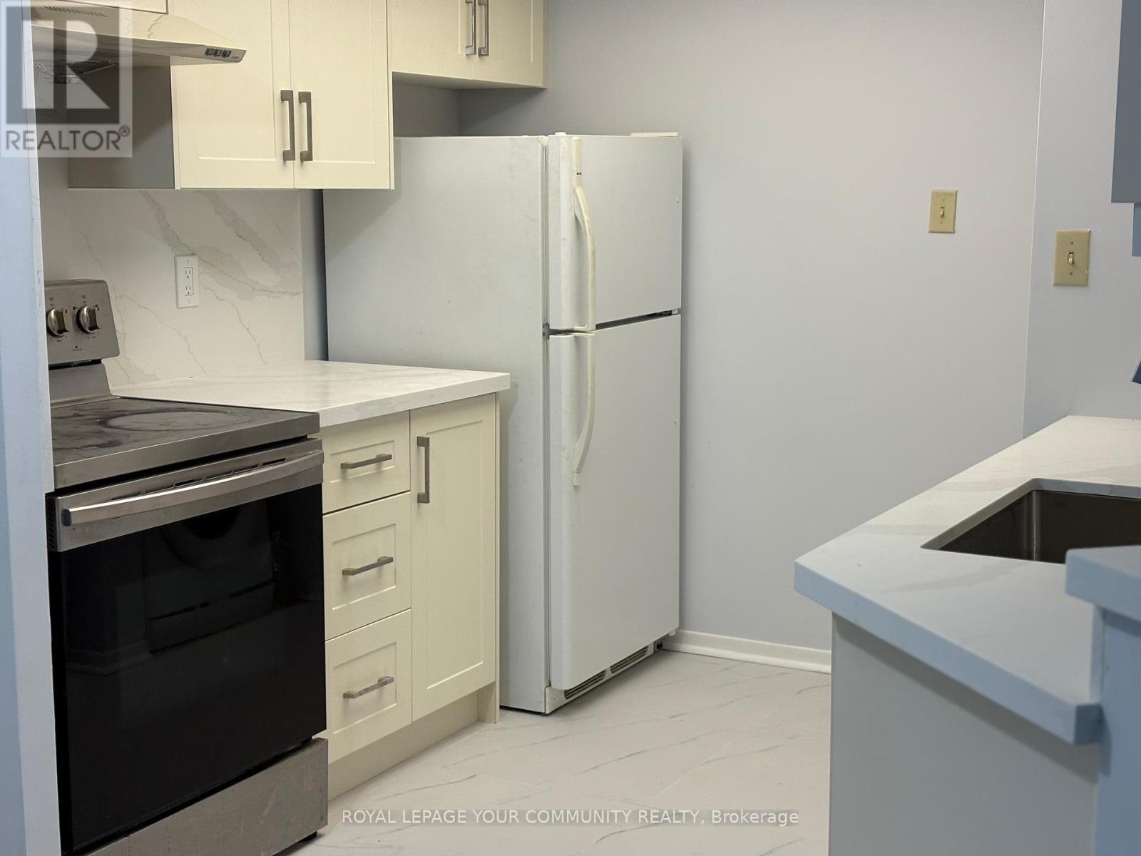 1802 - 1001 Bay Street, Toronto, Ontario  M5S 3A6 - Photo 10 - C12454780