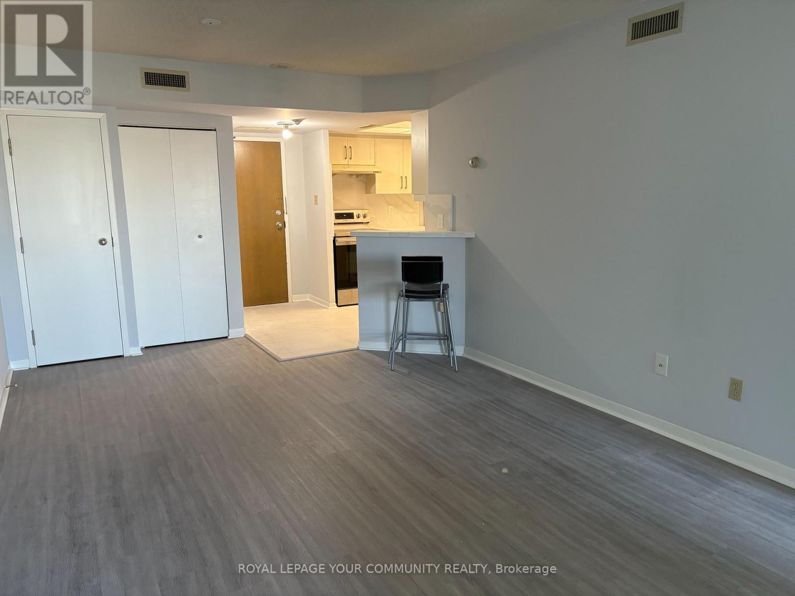 1802 - 1001 Bay Street, Toronto, Ontario  M5S 3A6 - Photo 11 - C12454780