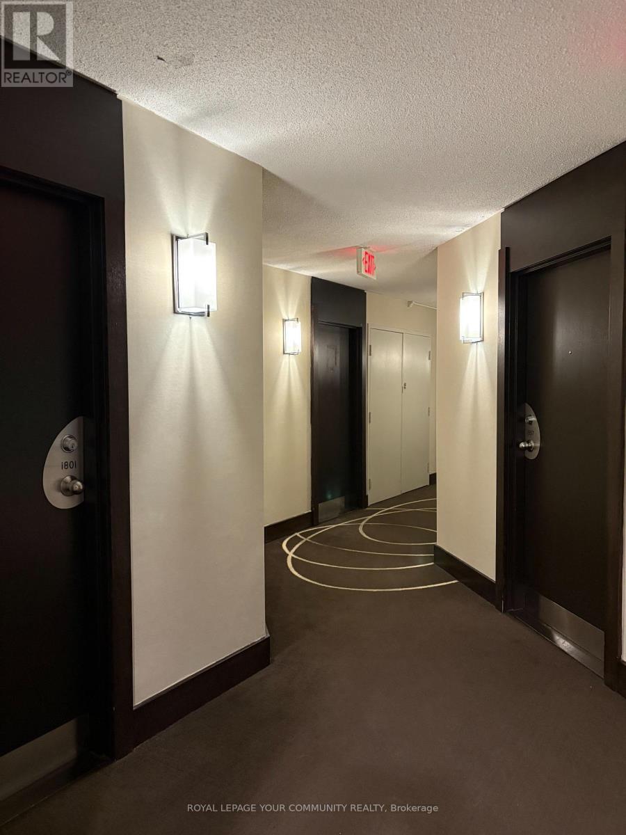 1802 - 1001 Bay Street, Toronto, Ontario  M5S 3A6 - Photo 5 - C12454780