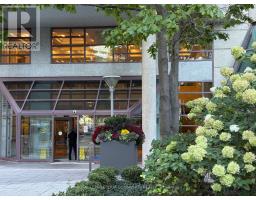 1802 - 1001 BAY STREET, Toronto, Ontario