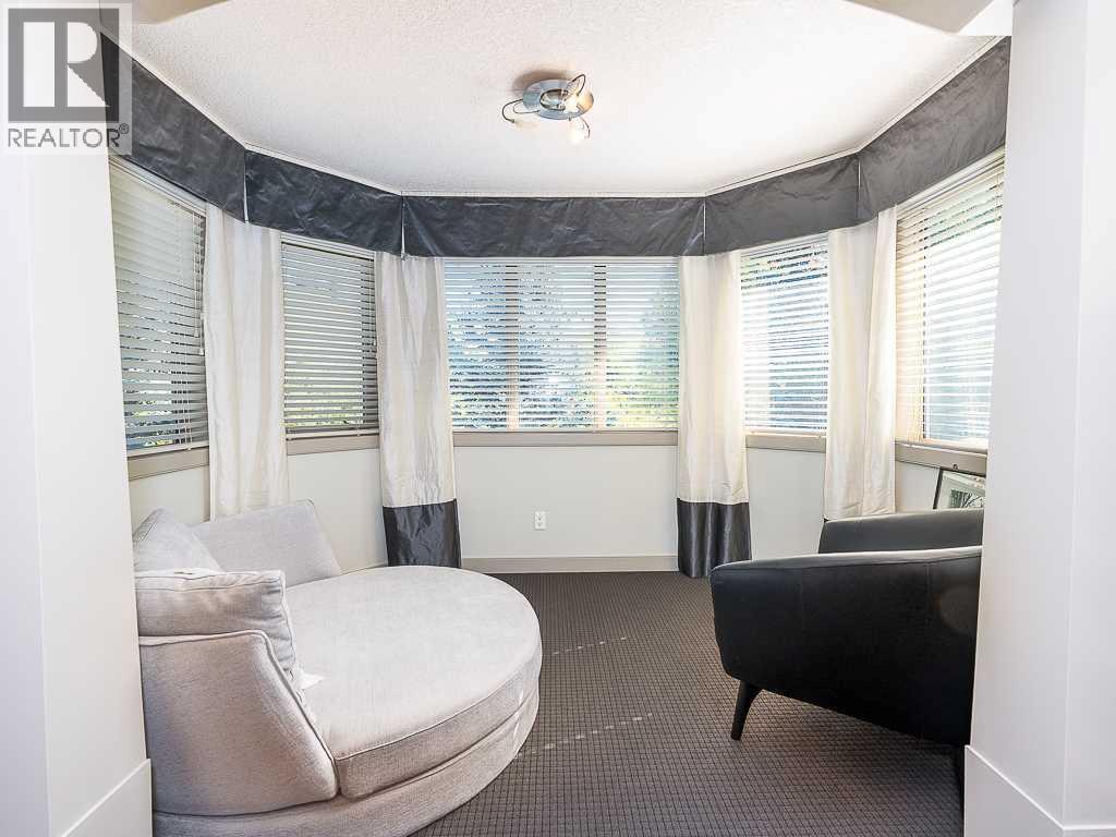 91 Discovery Ridge Boulevard Sw, Calgary, Alberta  T3H 4Y2 - Photo 33 - A2252948