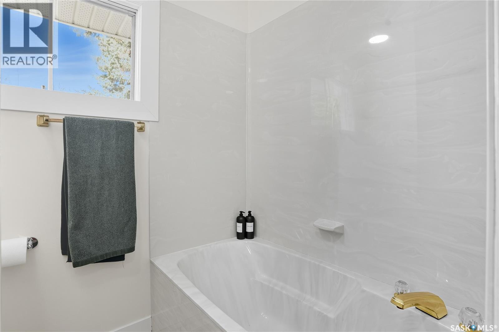 433 Elm Street, Saskatoon, Saskatchewan  S7J 0H2 - Photo 27 - SK020528