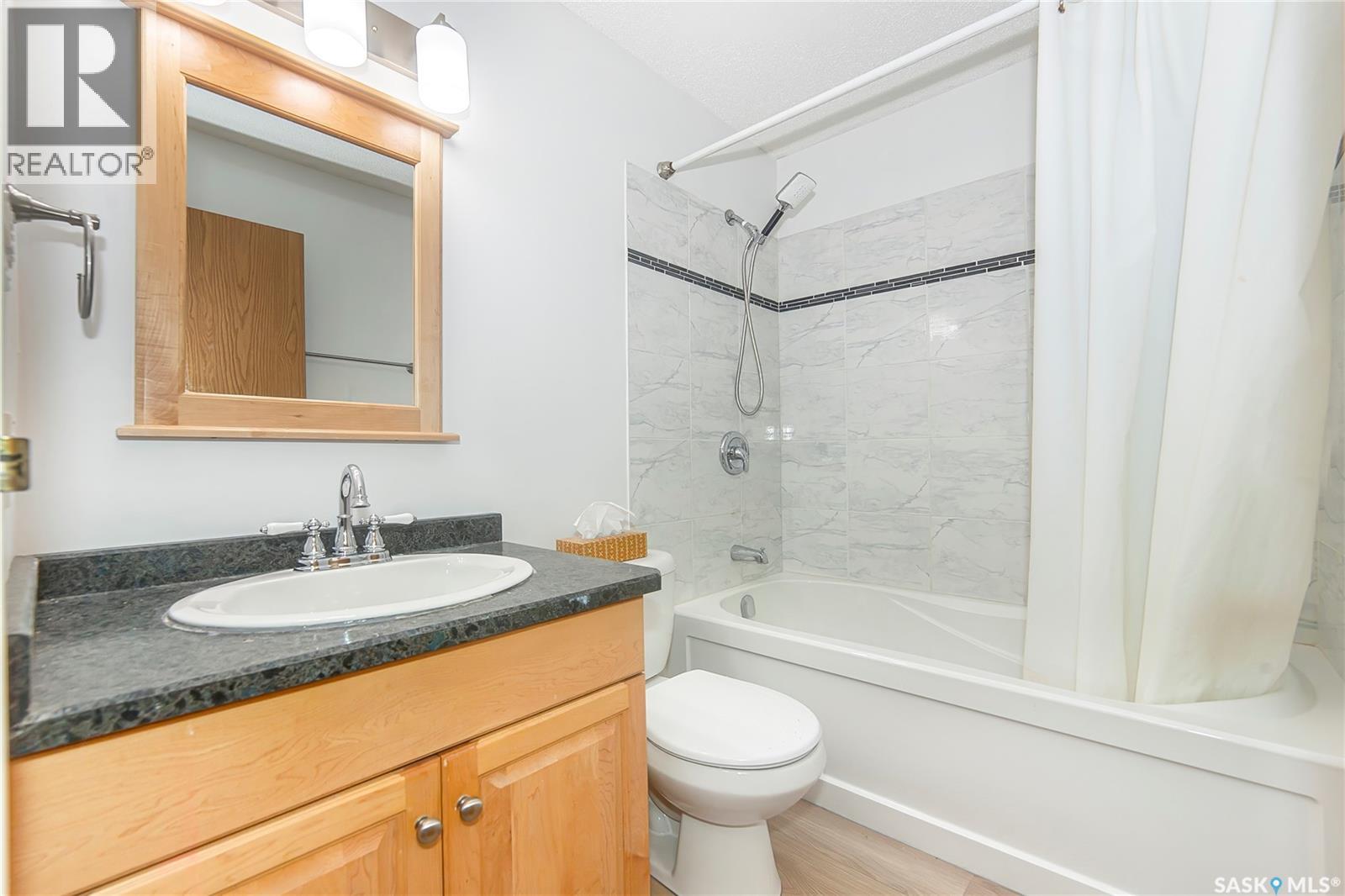 836 310 Stillwater Drive, Saskatoon, Saskatchewan  S7J 4H7 - Photo 25 - SK020443