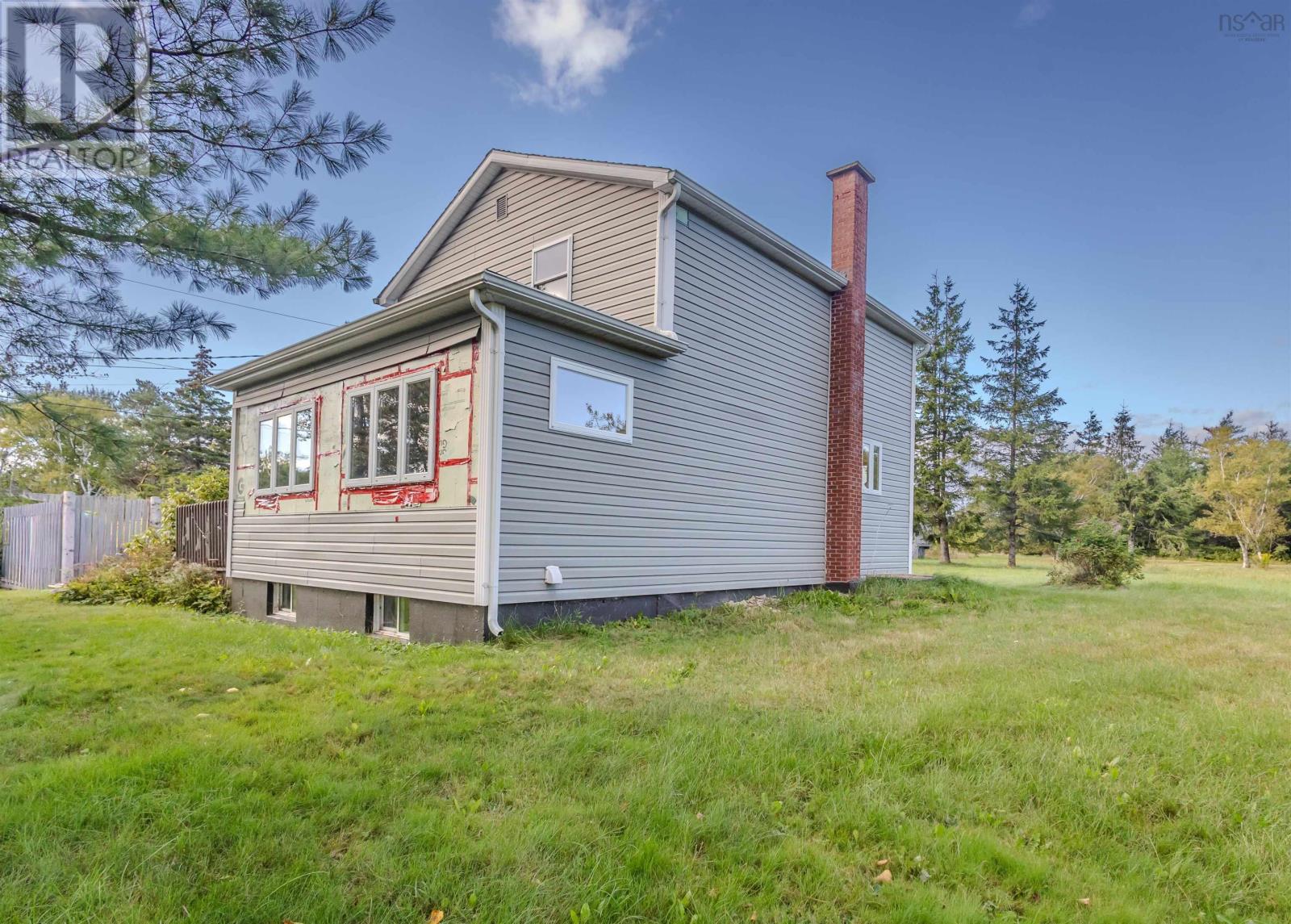 2193 Sydney Road, Reserve Mines, Nova Scotia  B1E 1J9 - Photo 3 - 202523657