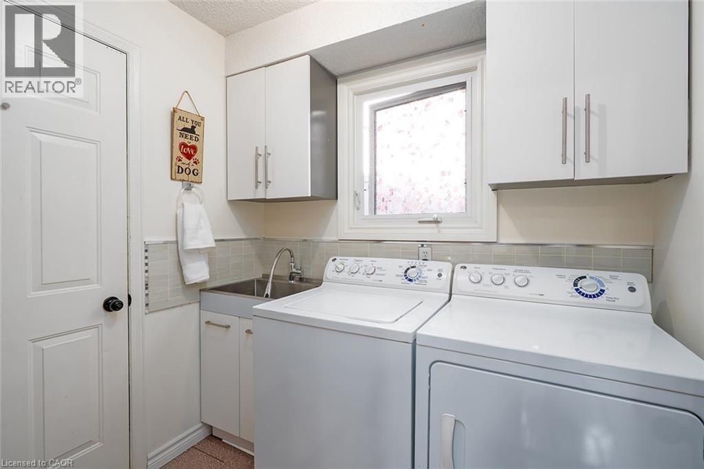 2264 Heidi Avenue, Burlington, Ontario  L7M 3W4 - Photo 21 - 40777544